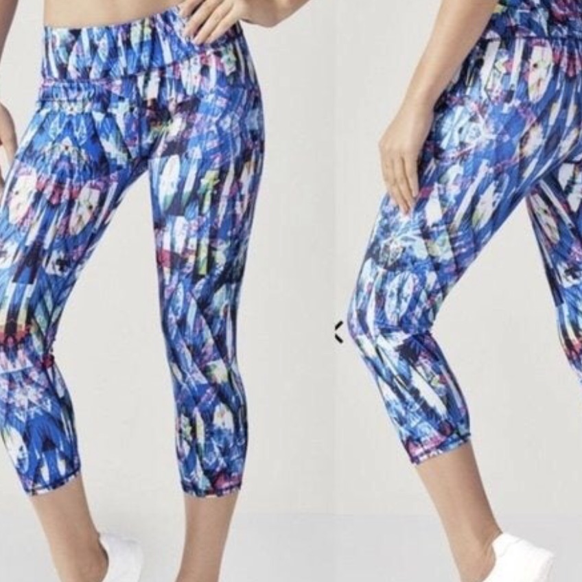Fabletics “Solar Capri”